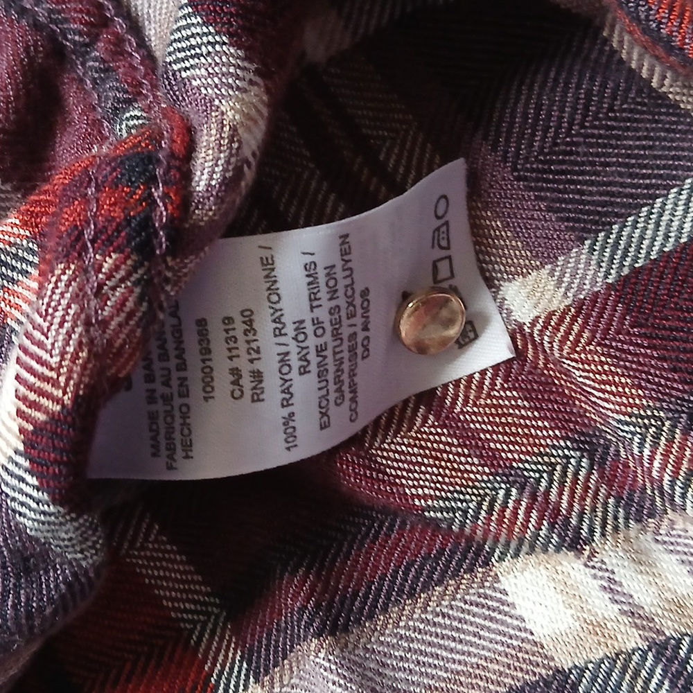 Dynamite Blouse - Picture 6 of 7